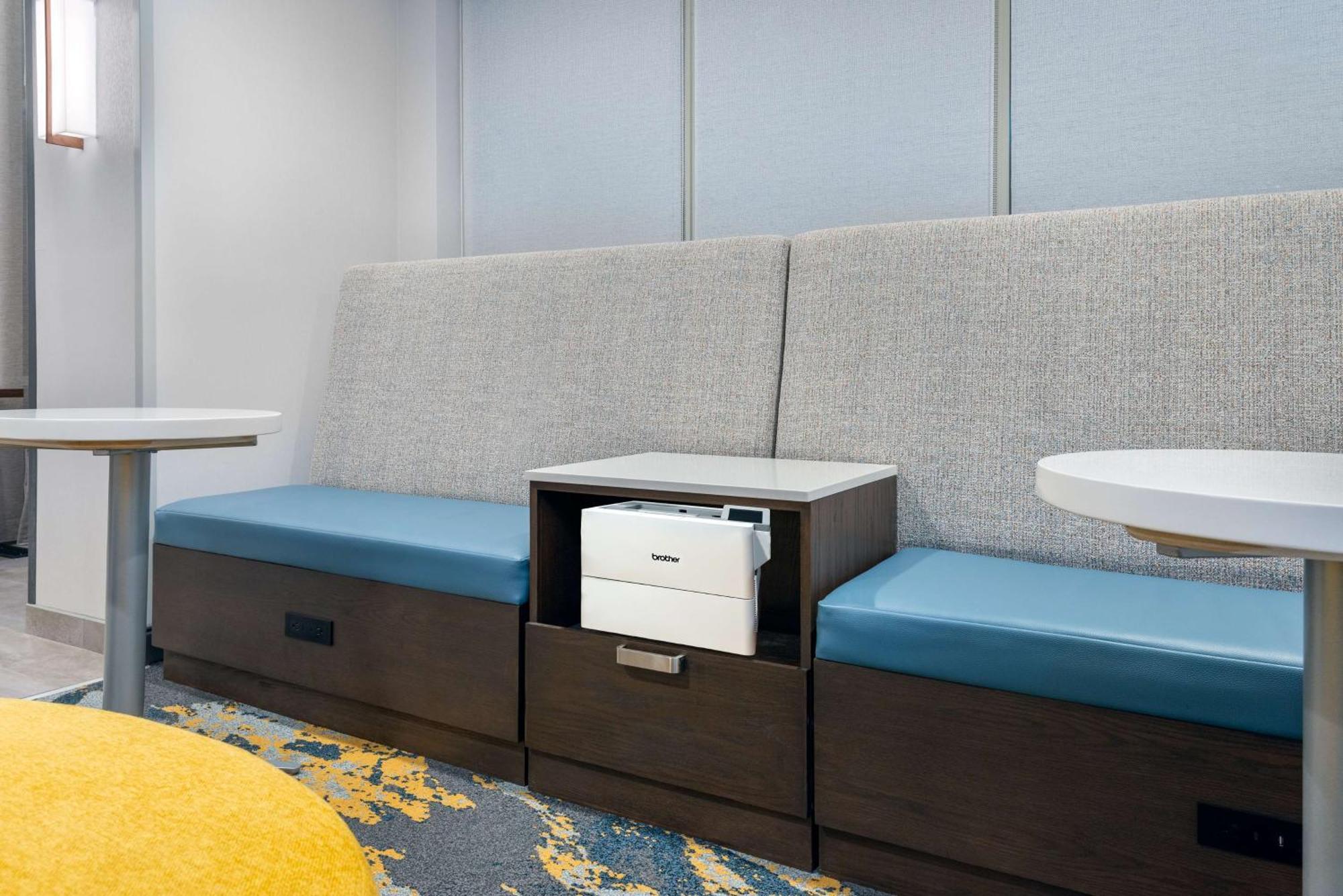 Hampton Inn & Suites Cleveland-Beachwood Eksteriør bilde