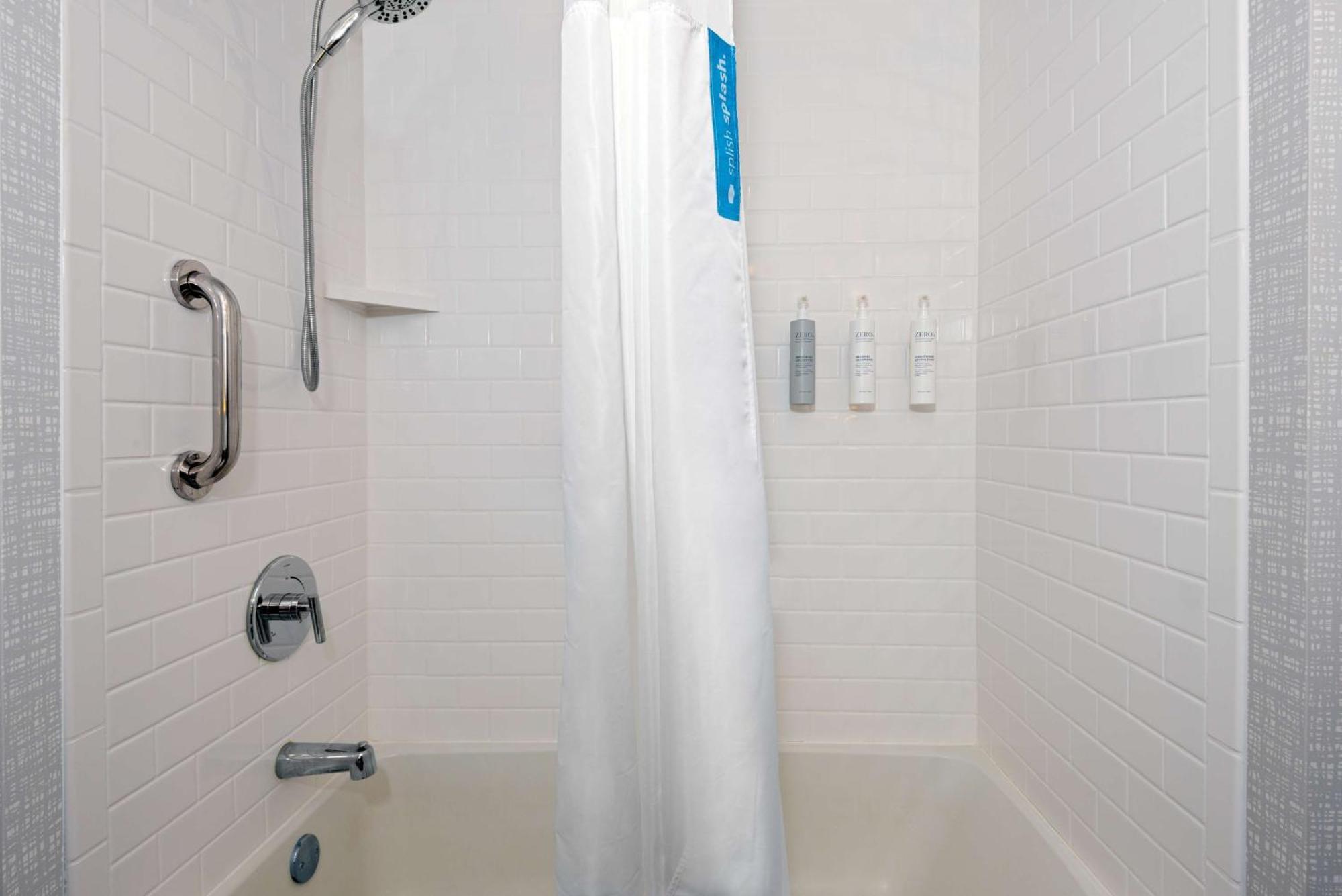 Hampton Inn & Suites Cleveland-Beachwood Eksteriør bilde