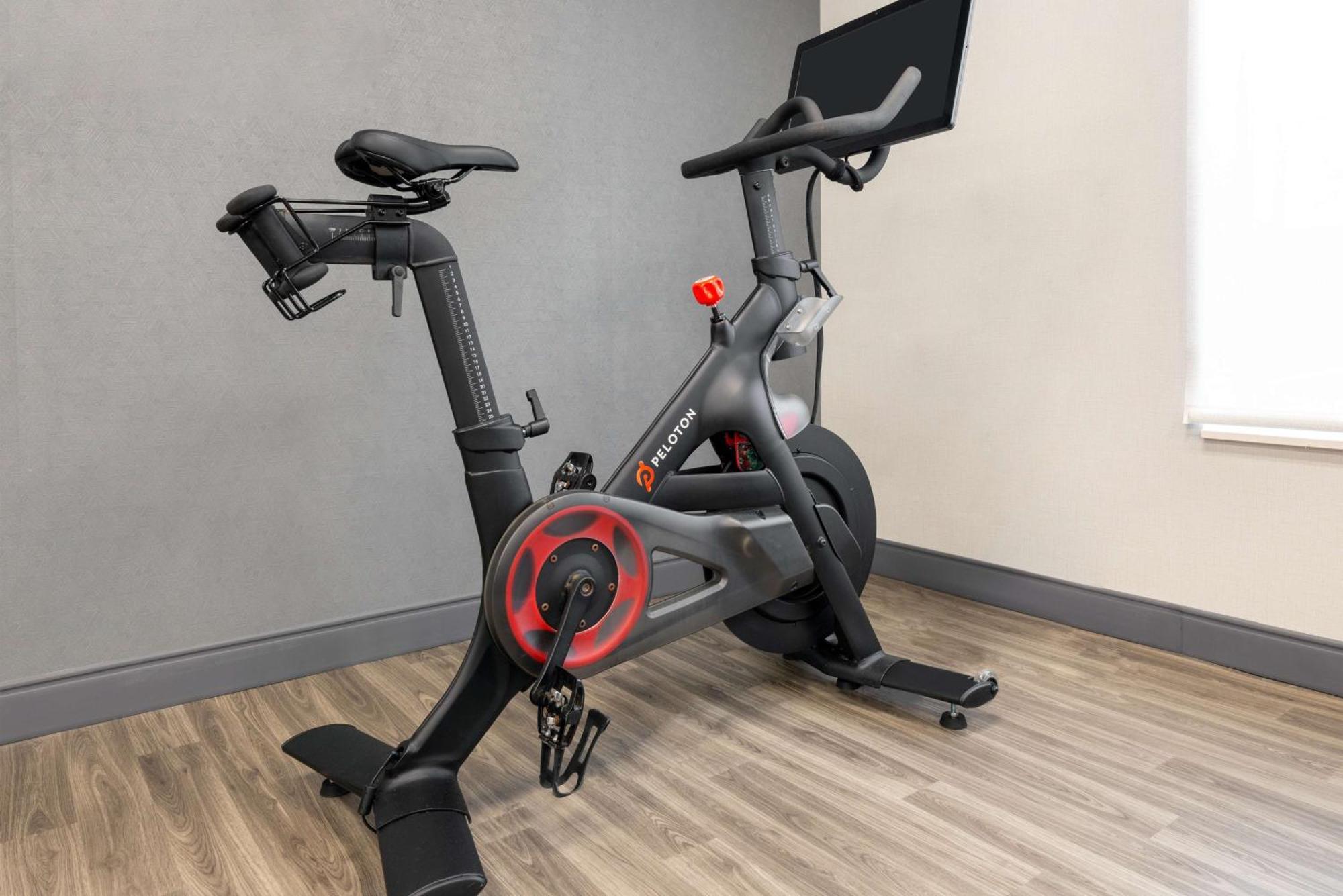 Hampton Inn & Suites Cleveland-Beachwood Eksteriør bilde