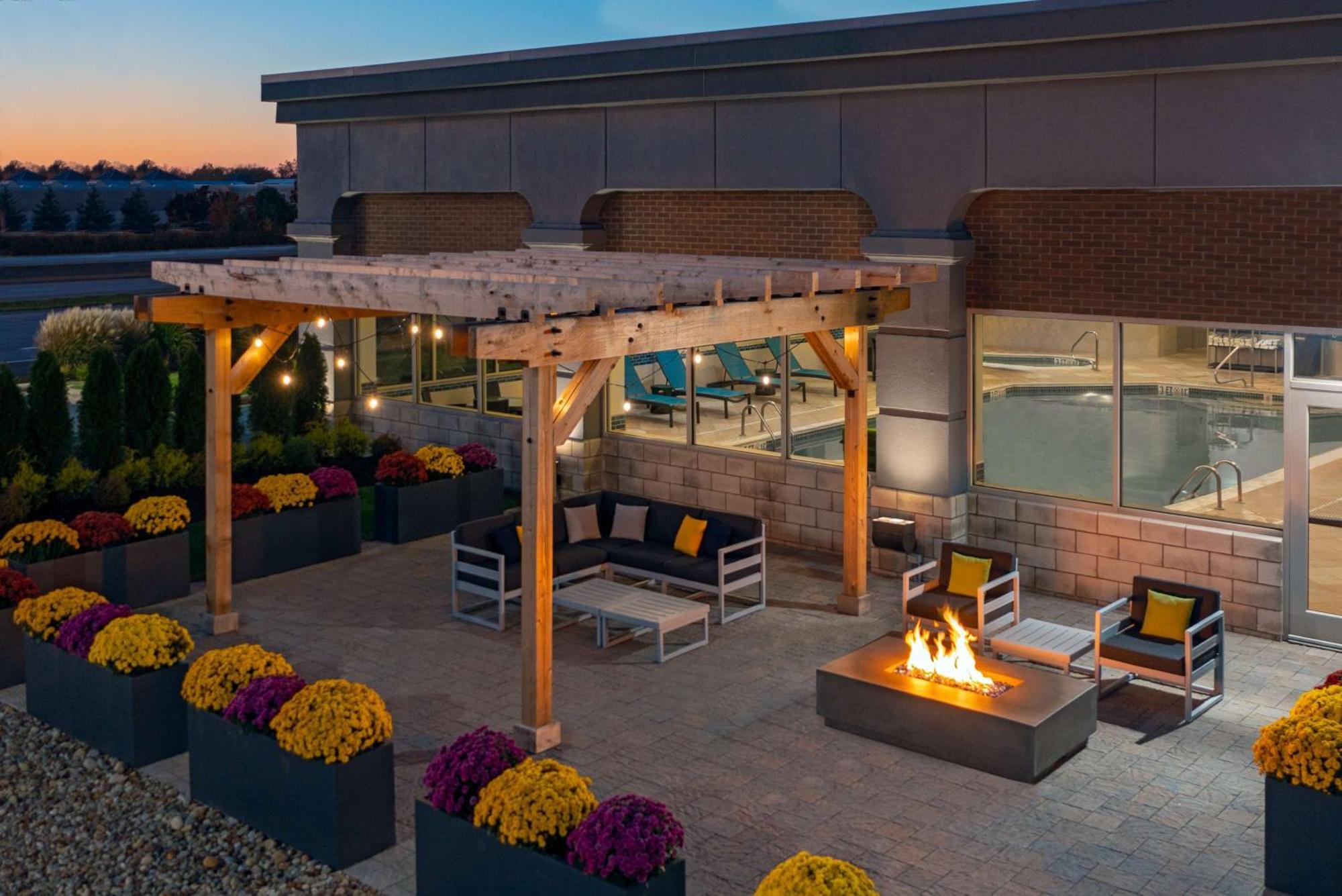 Hampton Inn & Suites Cleveland-Beachwood Eksteriør bilde