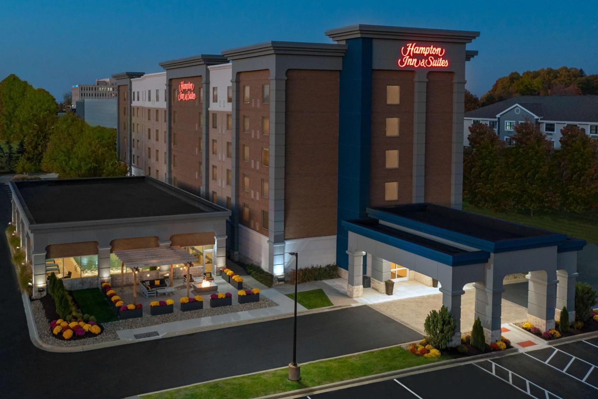 Hampton Inn & Suites Cleveland-Beachwood Eksteriør bilde